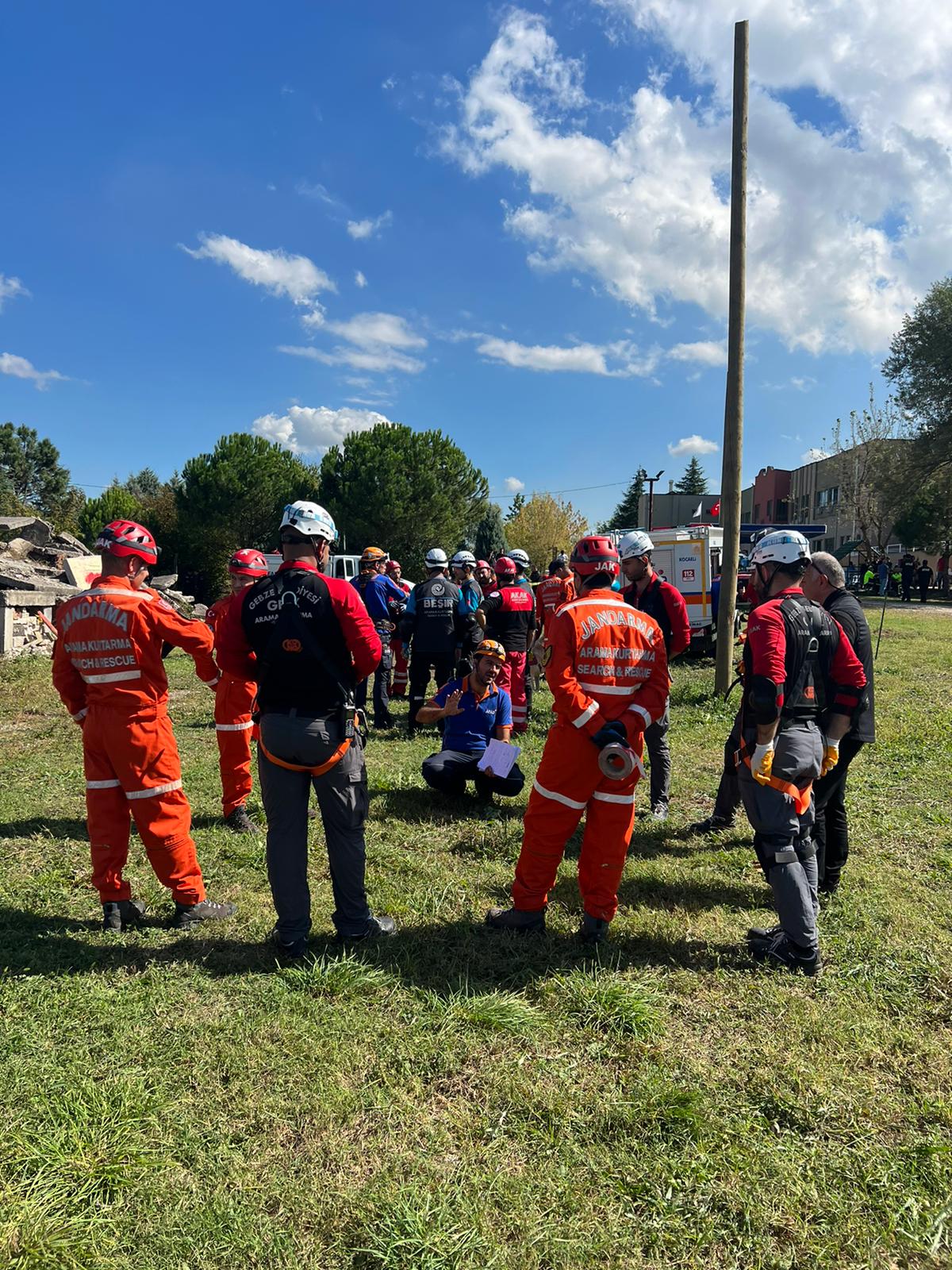 Kartepe'de 5.6 Büyüklüğünde Deprem Tatbikatı