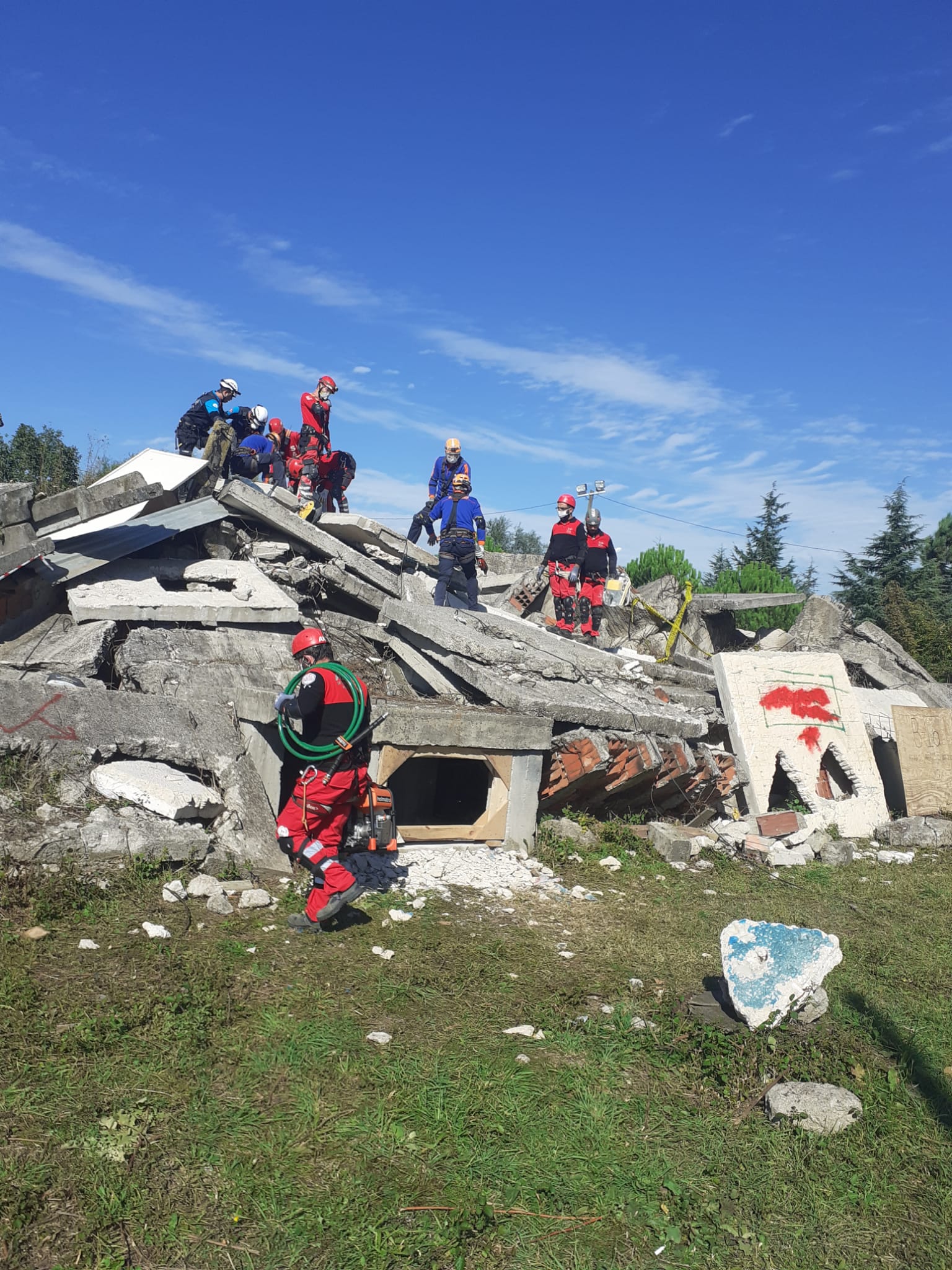 Kartepe'de 5.6 Büyüklüğünde Deprem Tatbikatı